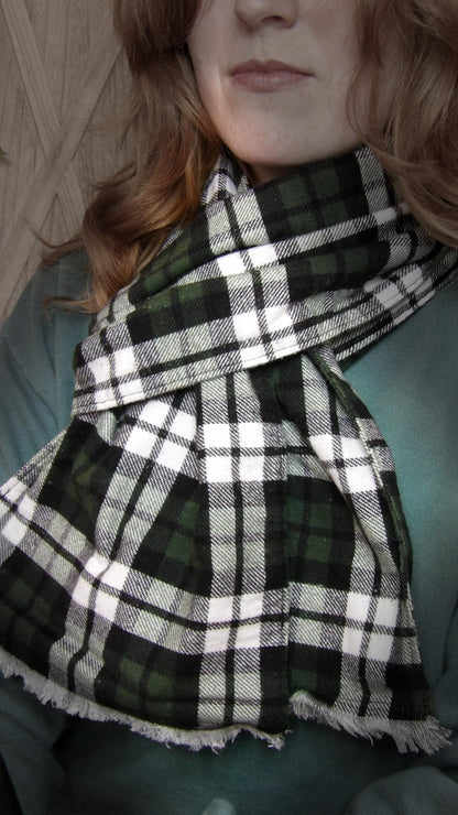 Model wearing maclean hunting tartan flannel scarf made of 100% cotton. Soft, warm cotton fleece. Handmade in Washington State, USA